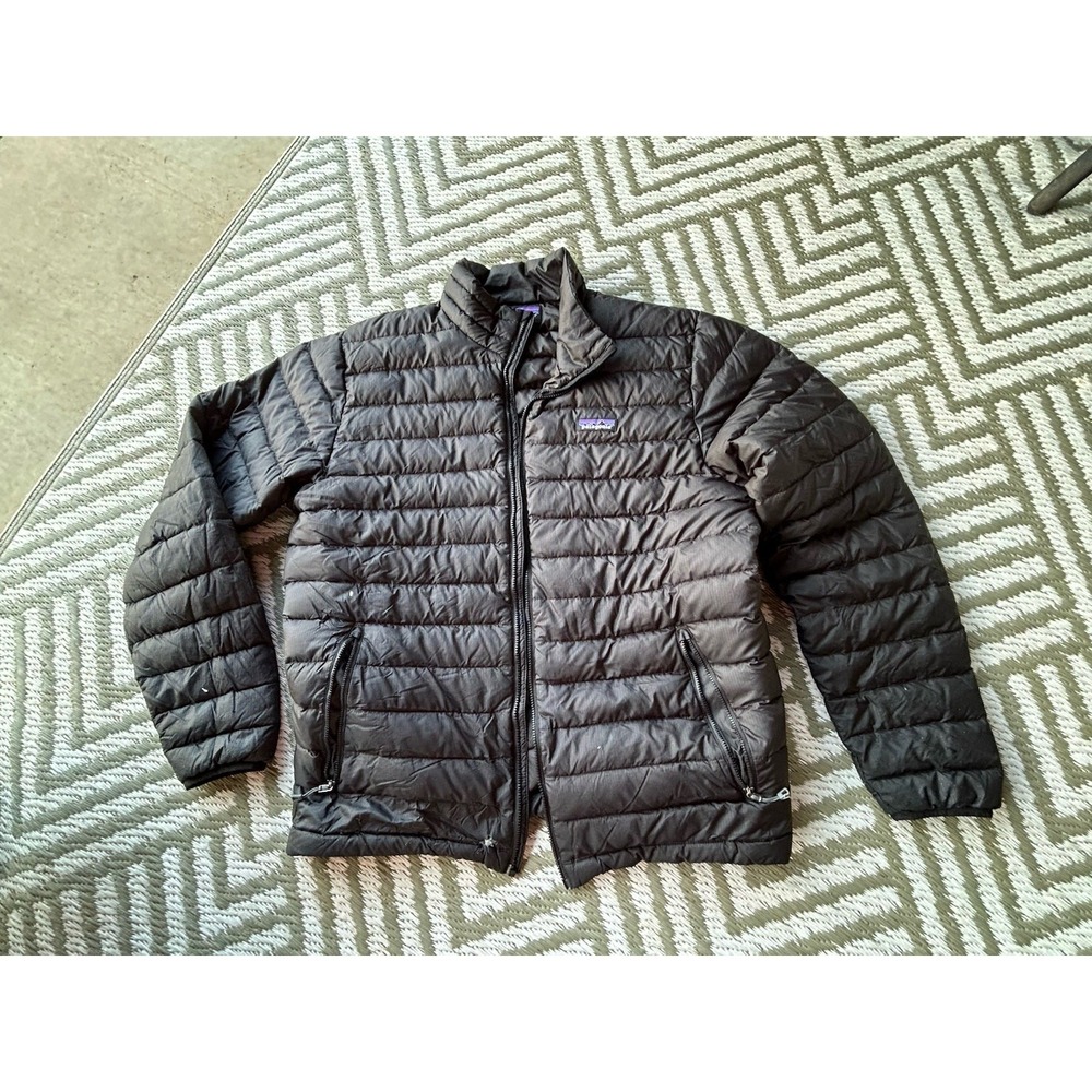 Men's Patagonia Nano Puff Jacket Size Large BROKEN ZIPPER - SPOTS PAINT